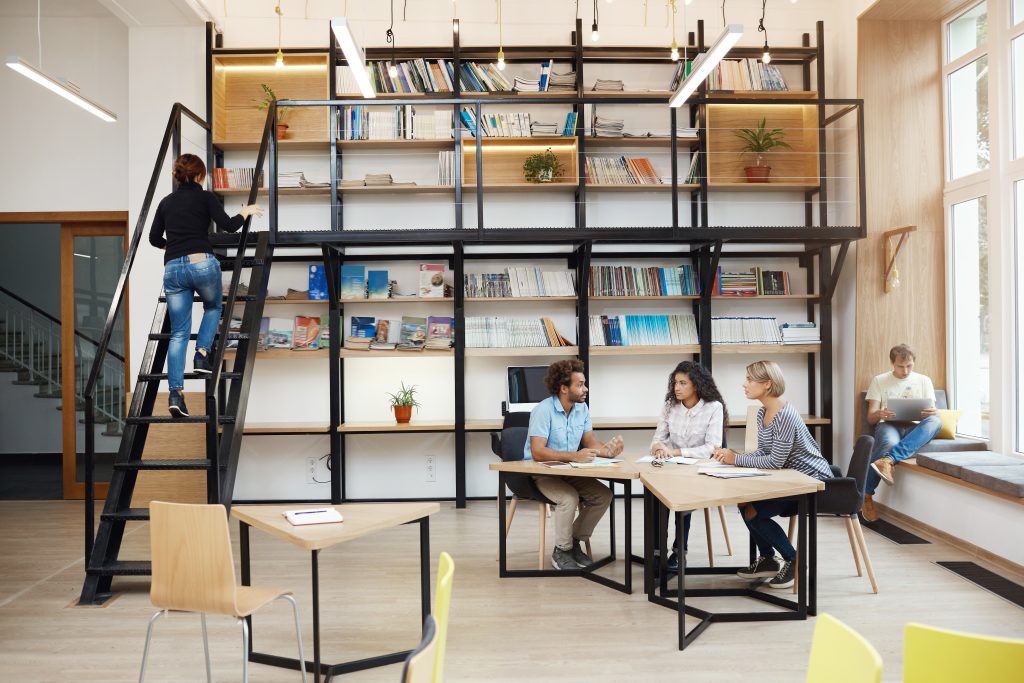 Optimisez l'Espace avec une Mezzanine : Solutions Pratiques pour un Gain d'Espace
