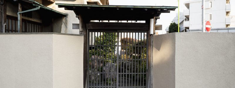 entree-maison-batiment-japon-cloture